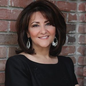 Meet your Posher, Delilah